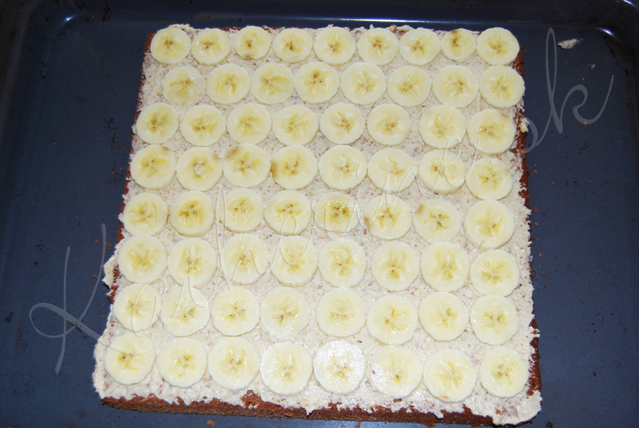 torta plnena kremom a bananmi02